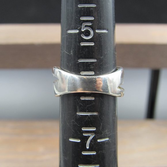 Size 6 Sterling Silver Cloudy Diamond Crossing Style Band Ring Vintage - Picture 8 of 10